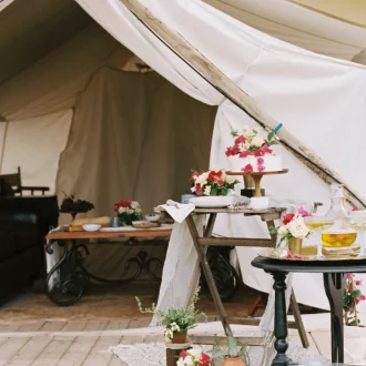 Что ждет гость от глэмпинга: комфорт, природа, сервис