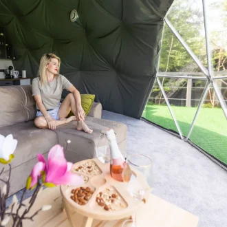 Как оформить землю под глэмпинг